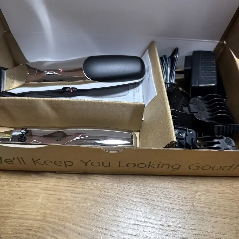 Wahl Groomsman Rechargeable Beard Trimmer kit, Model 5622